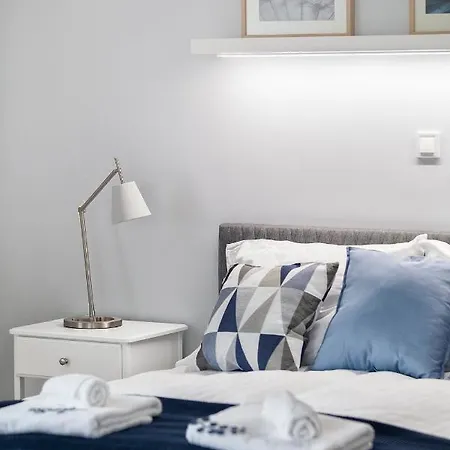 Opera Apartment *