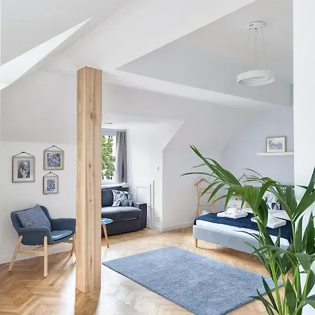 Opera Apartment