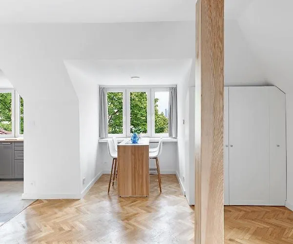 Opera 아파트 포즈난